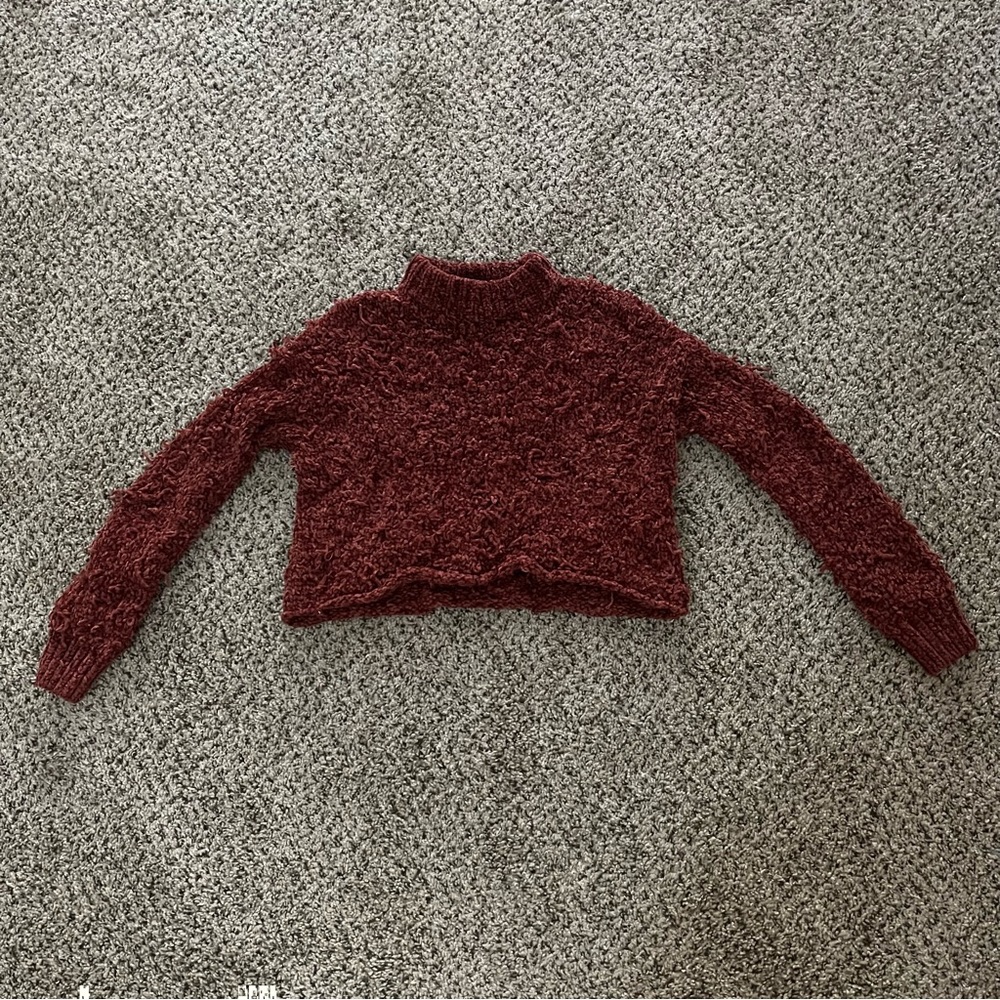 Urban Outfitters Textured Mock Neck Long Sleeve - Picture 5 of 6